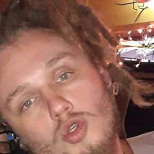 Meet your Posher, Cody